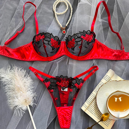 Vespera – Gedurfde lingerie-set met zachte, elegante kracht