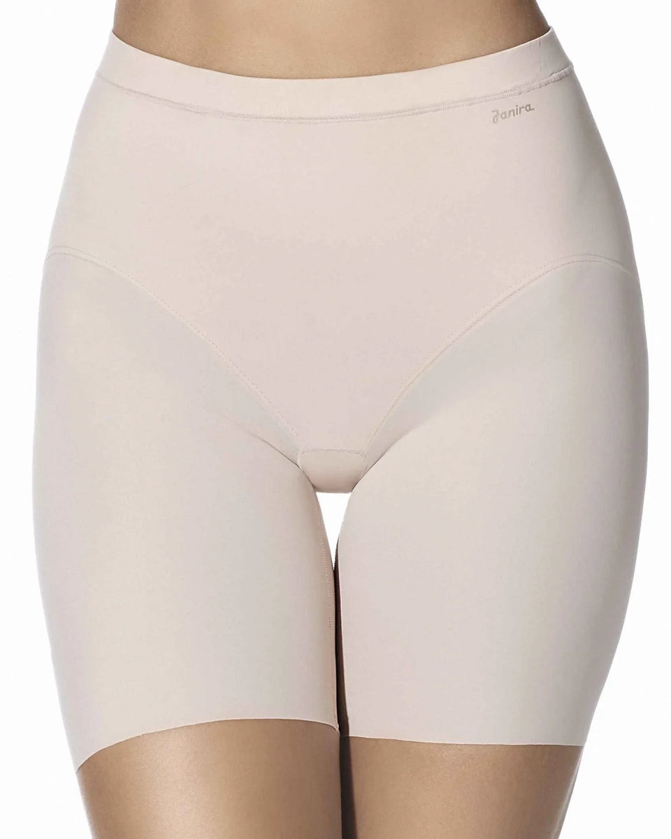 LÉVA - subtiele billift short