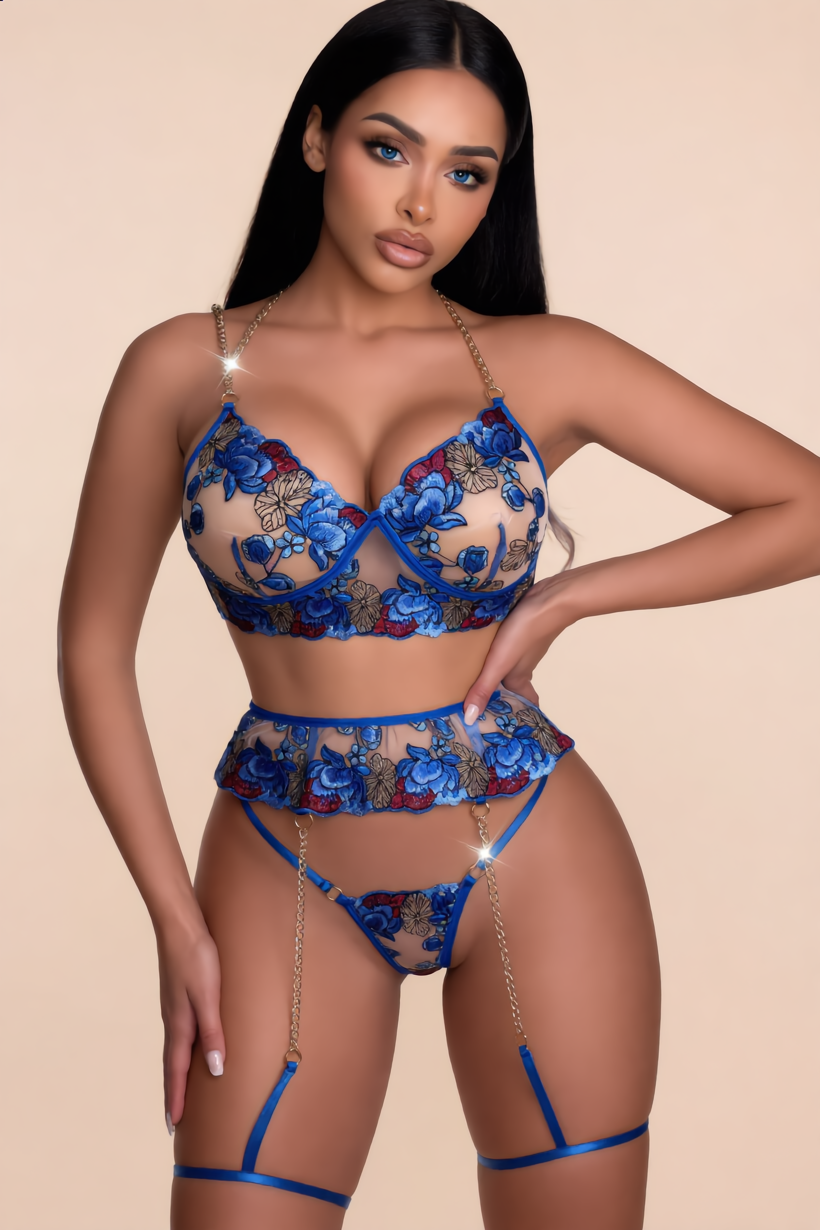 Saffierblauwe bh met bloemenborduur, ketting en string – 3‑delige set