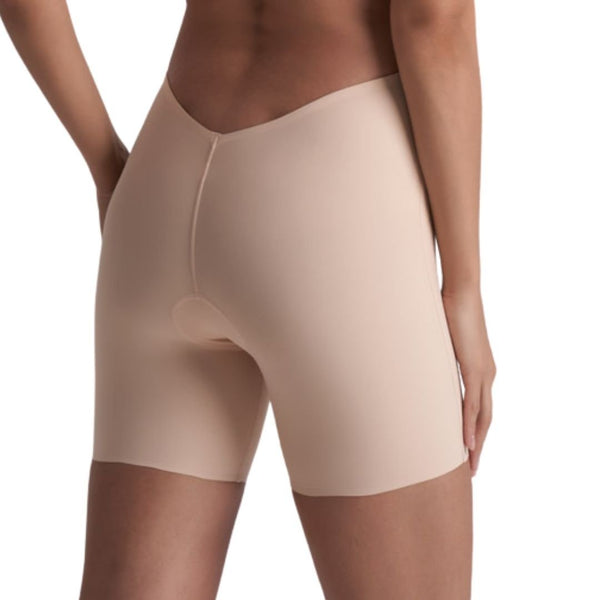 ÉNIA - Lage Rug Shaper Short