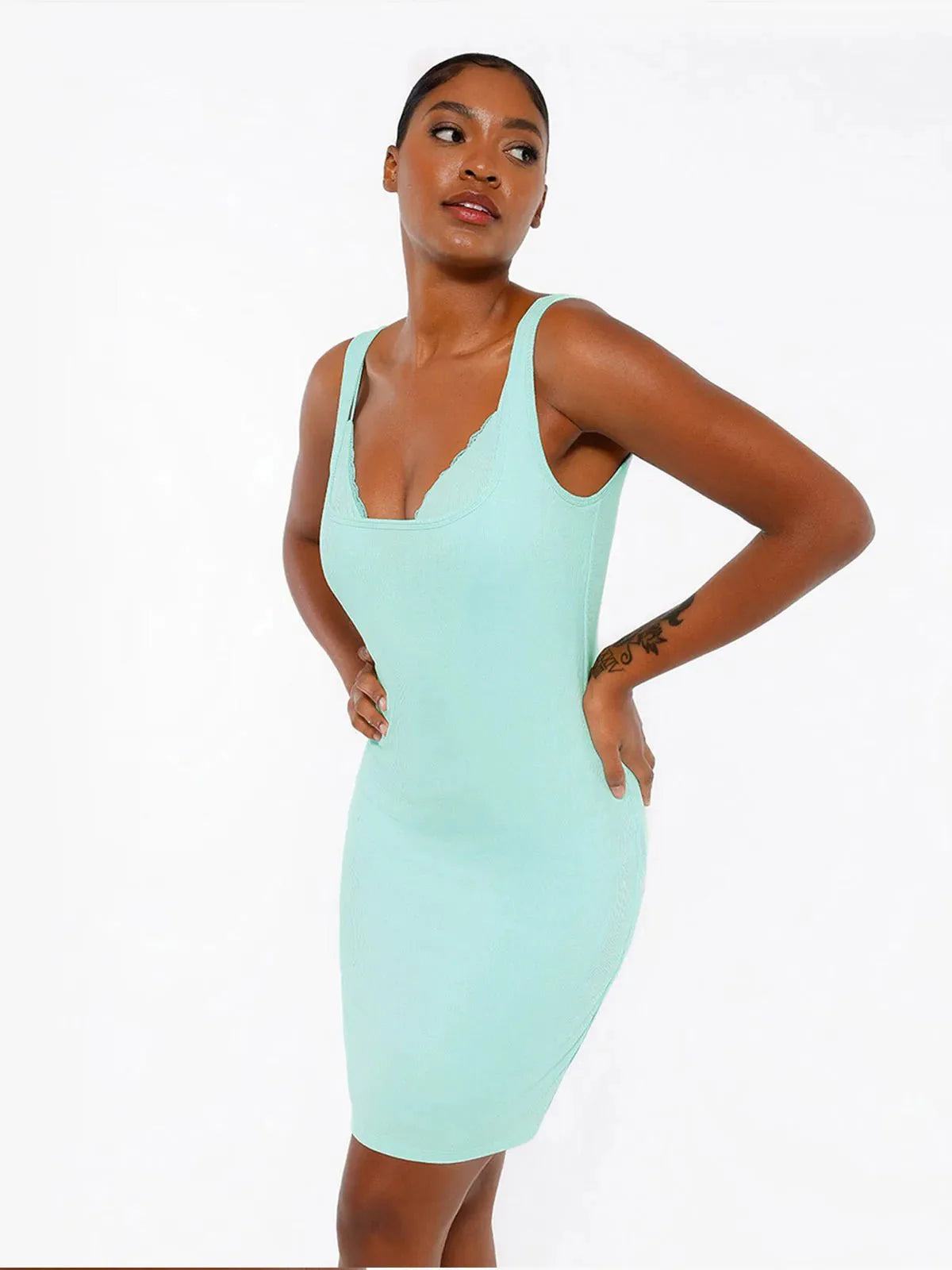 ILARA – Shaping Lace Cami Dress
