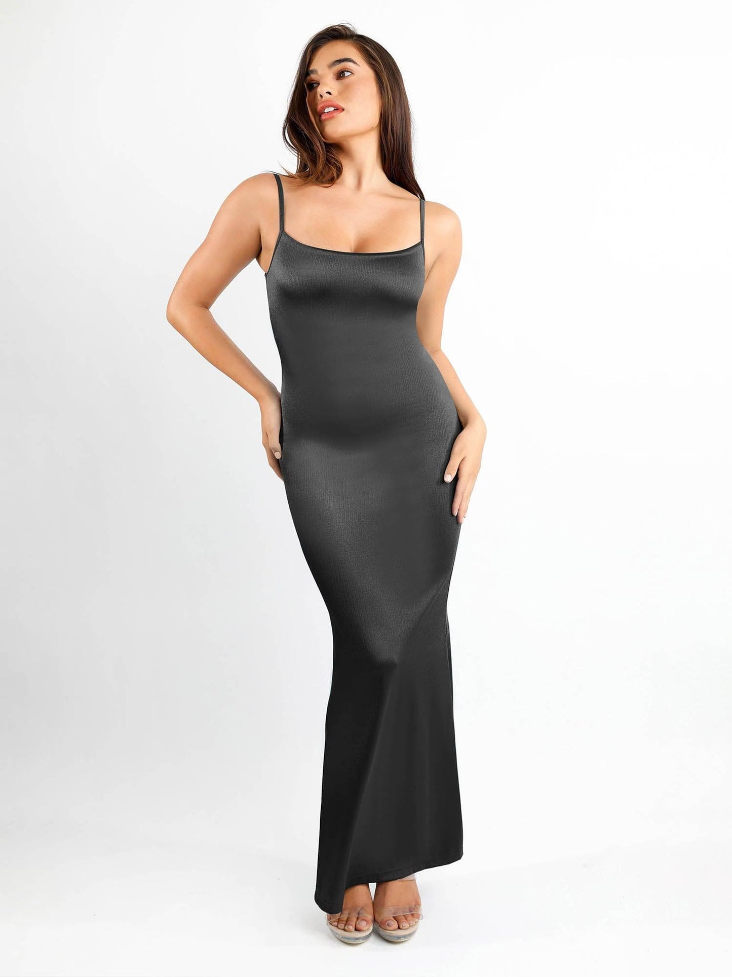 NAYLA – Shaping Shine Maxi Dress