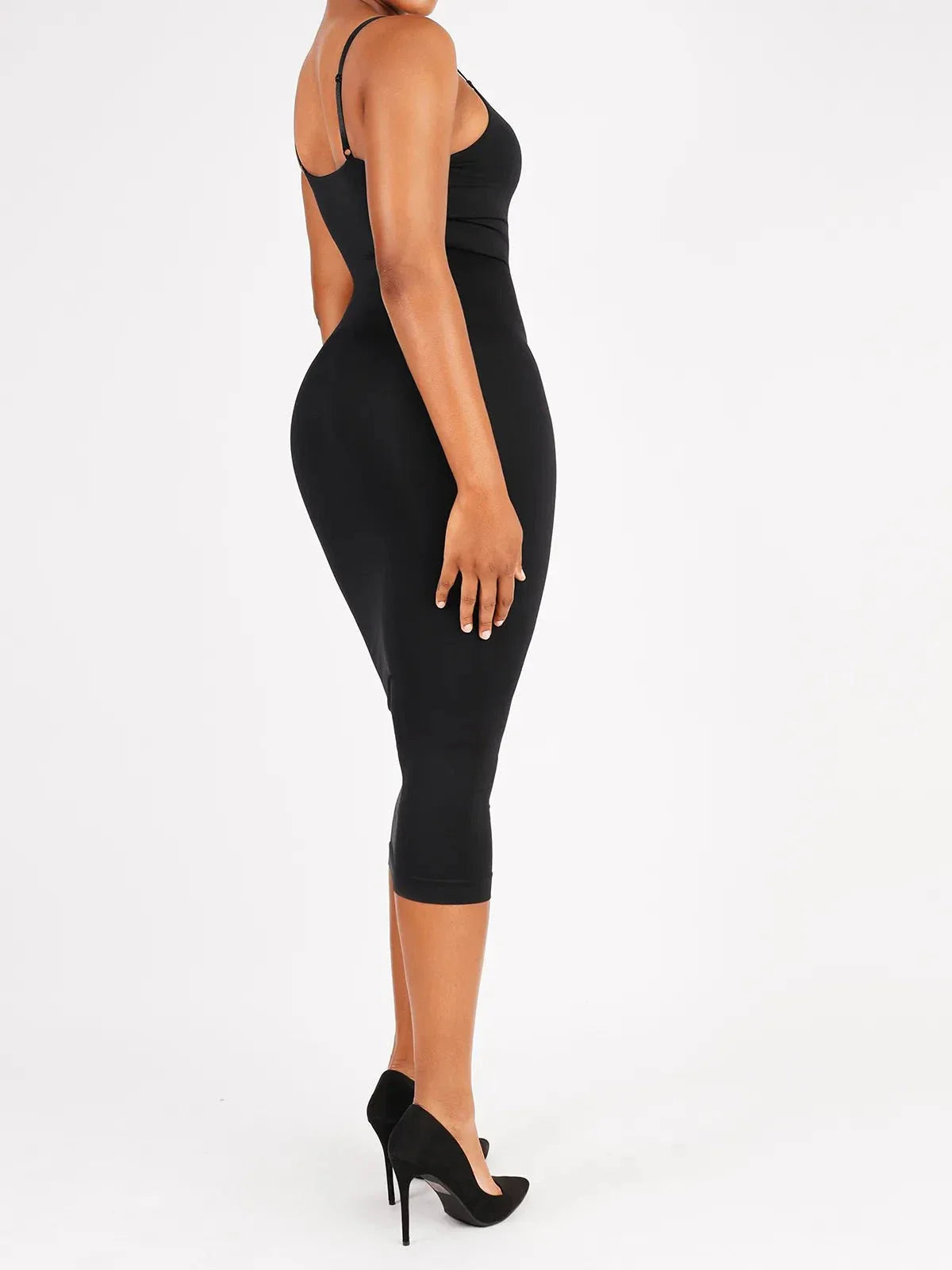 LIRIA – Eco Shaping V-Neck Dress