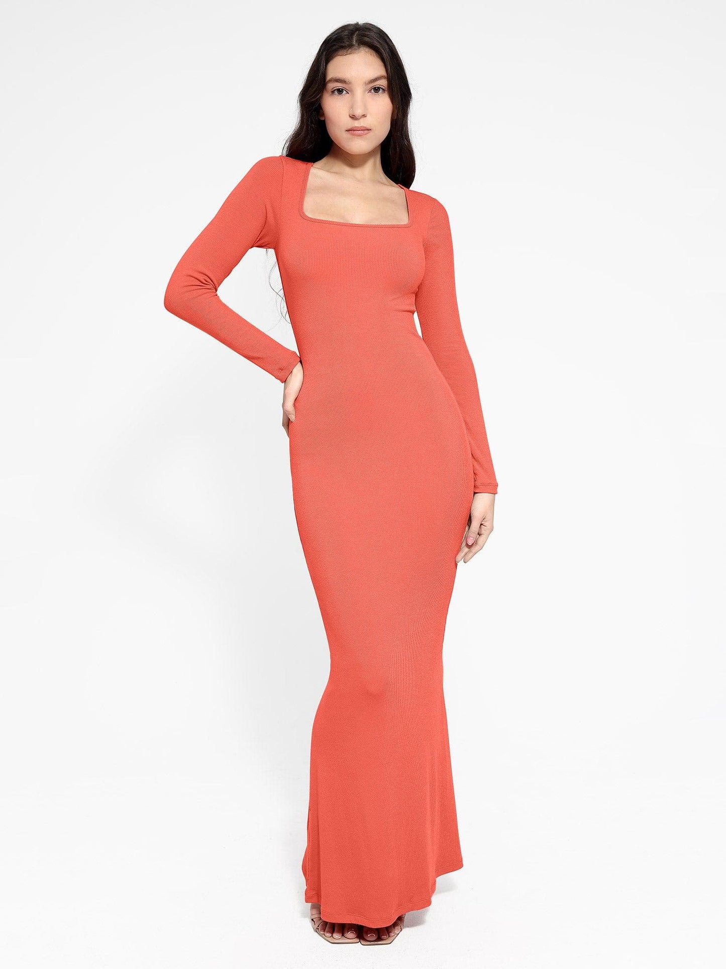 NOVA – Shapewear Maxi Dress met Lange Mouw