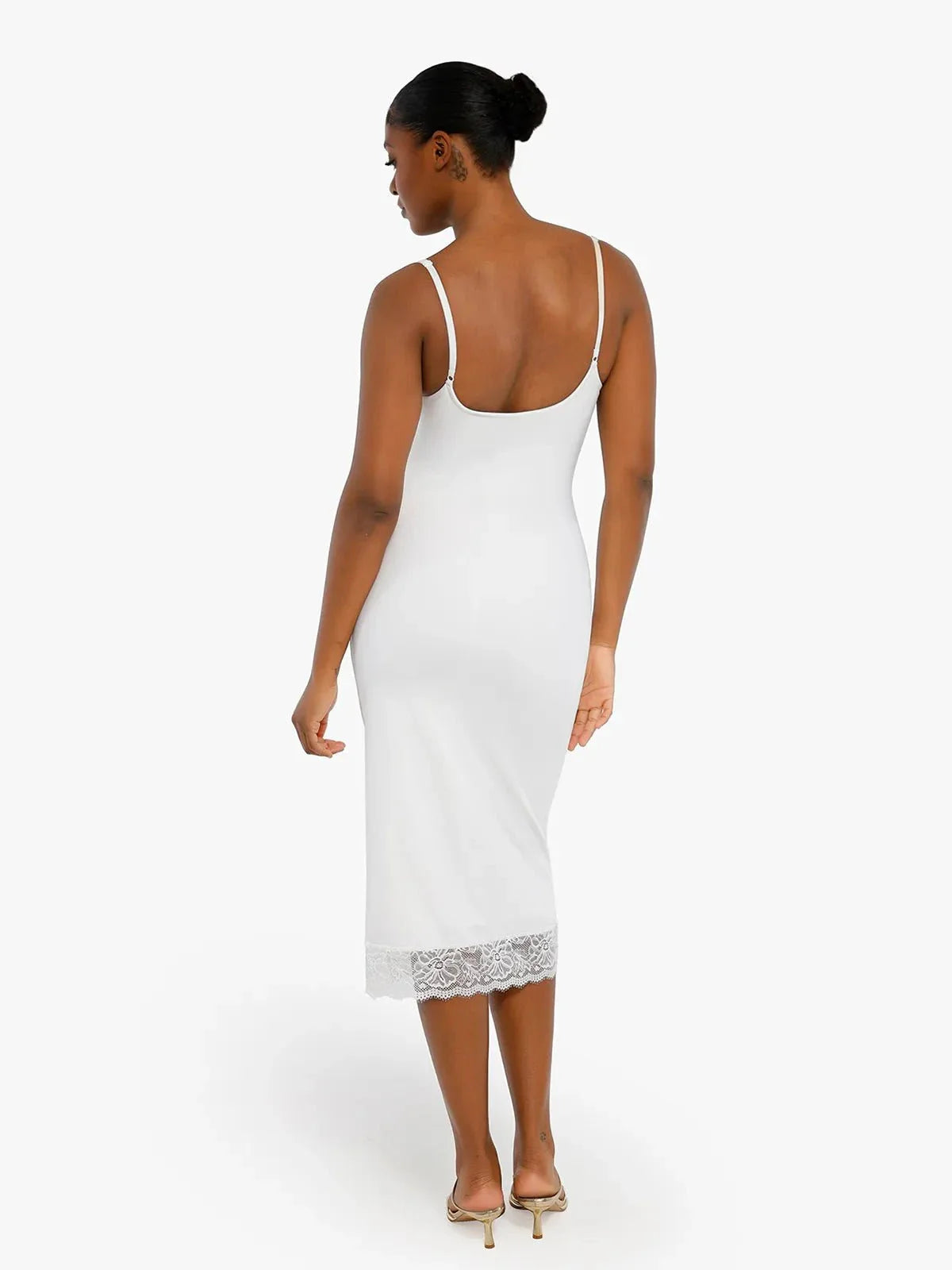 ELORIA – Shaping Lace Midi Dress