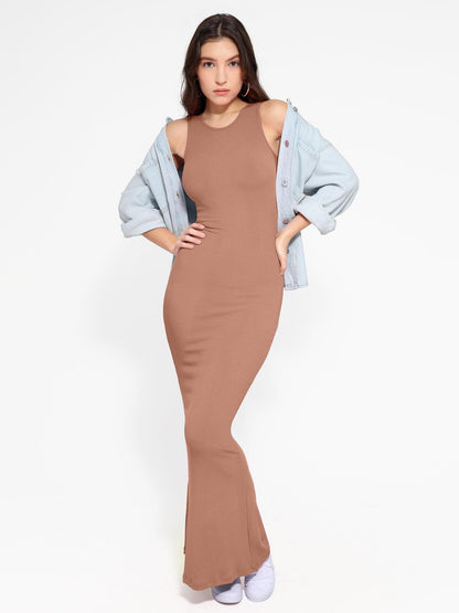 MELORA – Shaping Crew Neck Maxi Dress