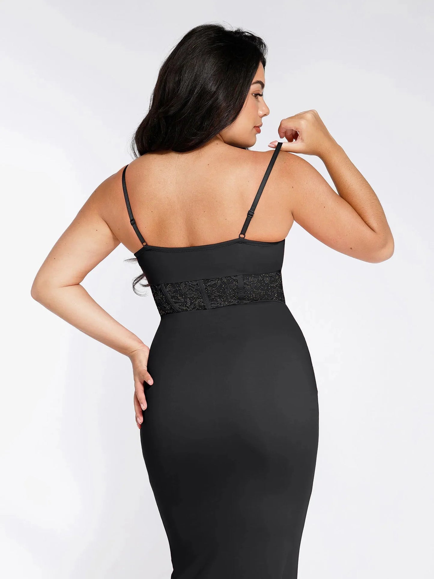 LYNE – Shapewear Maxi Jurk met Kant & Mermaid Pasvorm