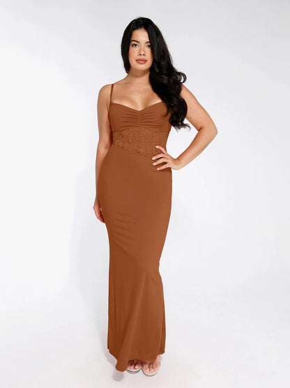 LYNE – Shapewear Maxi Jurk met Kant & Mermaid Pasvorm