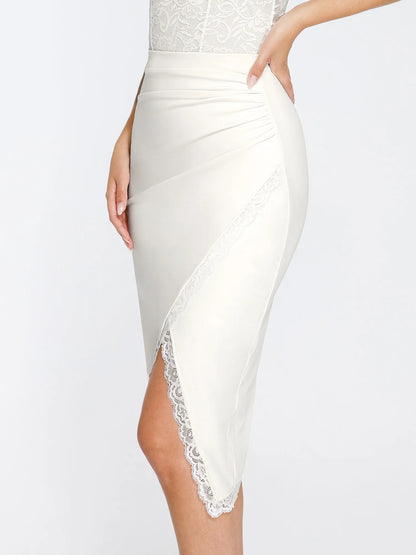 NOORÉ – Lace Bodysuit of Skirt