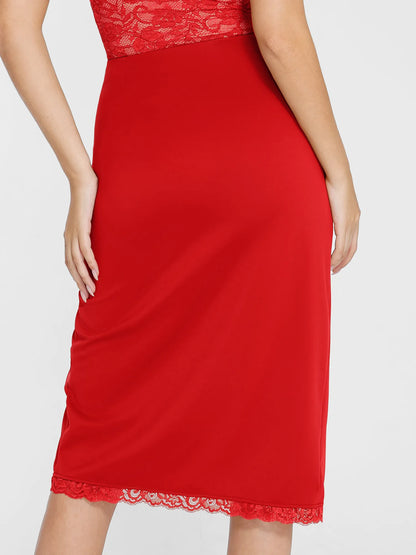NOORÉ – Lace Bodysuit of Skirt