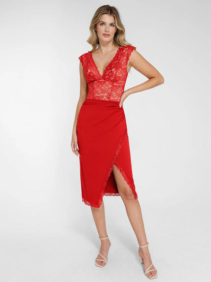 NOORÉ – Lace Bodysuit of Skirt